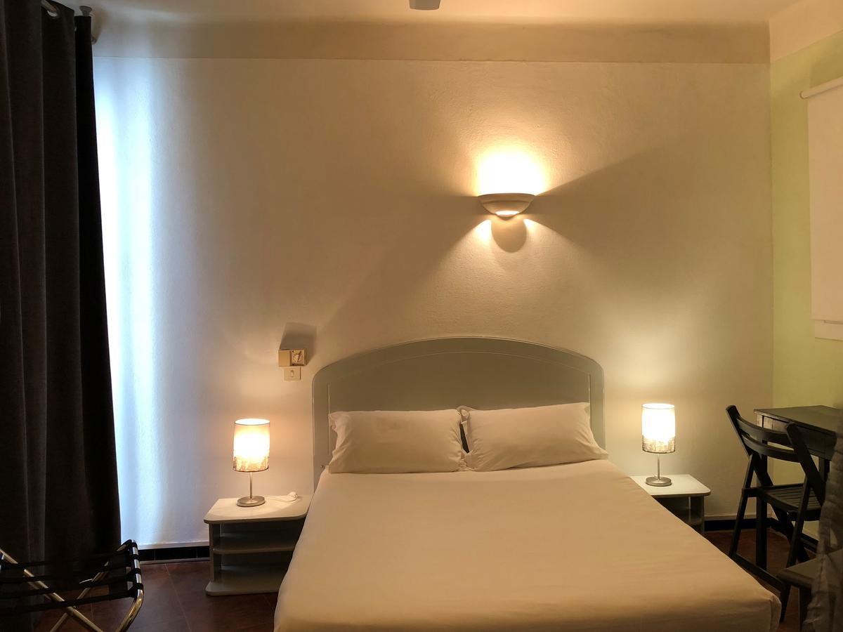 Hotel Marengo Ajaccio  Bagian luar foto